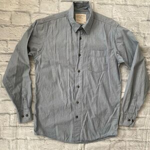Wrangler jeans men S button down longsleeve pin stripe dress shirt blue & white